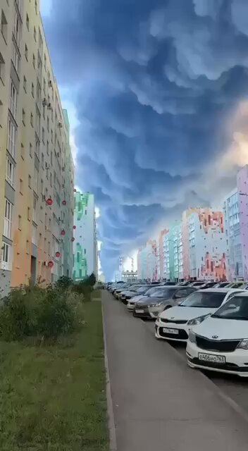 De sombres nuages ​​s'amoncellent sur la Russie aujourd'hui après une nouvelle série de frappes de drones…