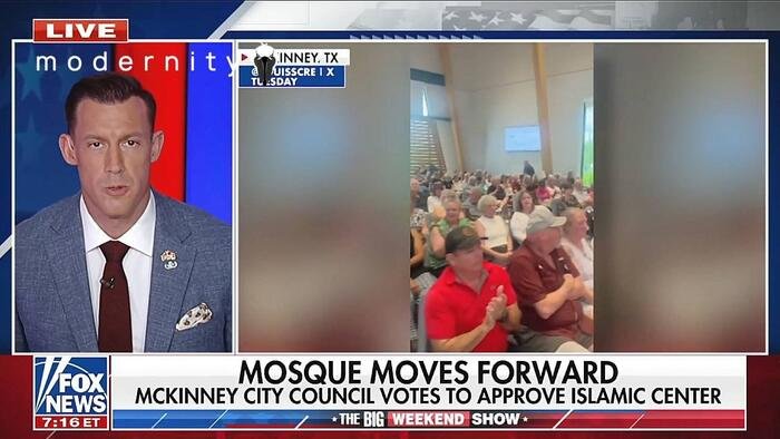 Les habitants prennent d’assaut le conseil municipal du Texas à propos de l’approbation d’un centre islamique