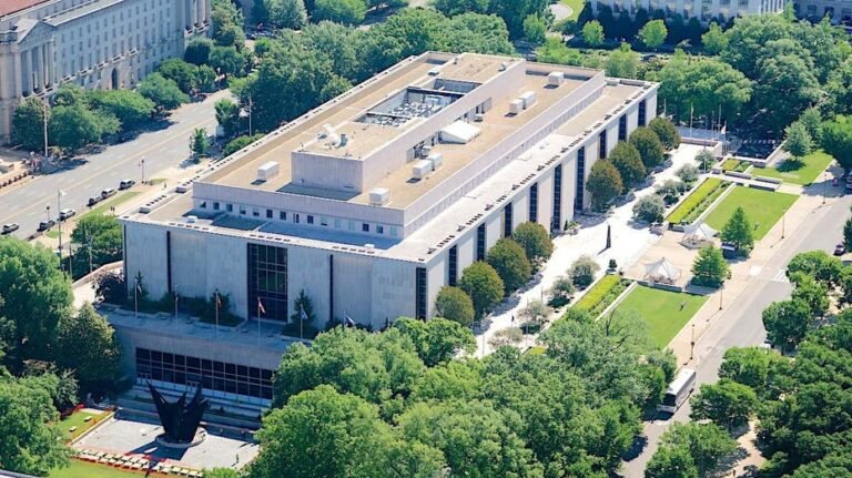 À l’intérieur du réseau géant des musées Smithsonian, sous le feu de l’administration Trump