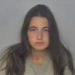 Une mère du Dakota du Nord poignarde à mort ses 2 enfants dans un meurtre « horrible » qui a traumatisé les flics : responsables