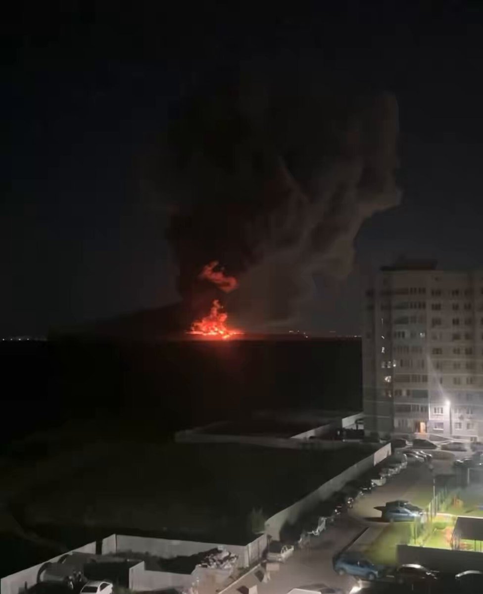 Des drones ukrainiens à longue portée ont frappé le centre logistique Wildberries à Voronej.