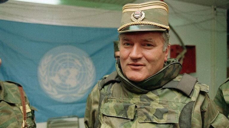 Ratko Mladić, "boucher de Bosnie", reconnu coupable de génocide, est décédé à 84 ans