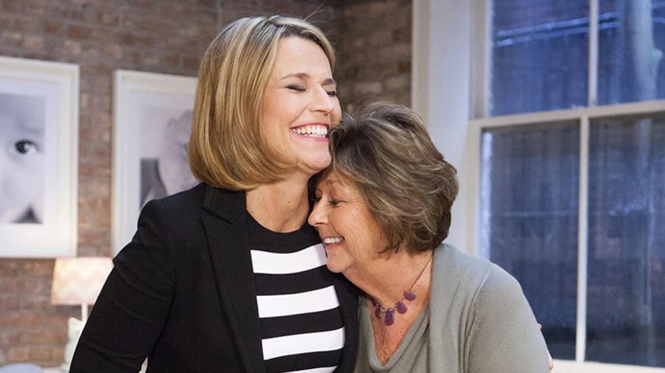 Savannah Guthrie lance un appel désespéré six mois après la disparition de sa mère Nancy : « Quelqu'un sait quelque chose »