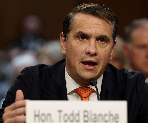 Cornyn et Tillis, résistants au GOP, disent qu'ils soutiendront la nomination de Blanche à l'AG