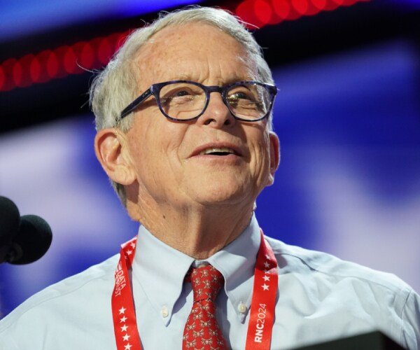DeWine retarde 3 exécutions au-delà de son mandat de gouverneur de l'Ohio