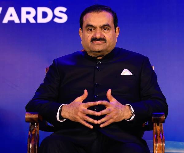 Le juge rejette l'affaire de fraude contre le milliardaire Adani