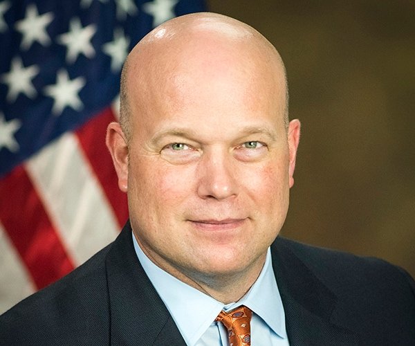 Whitaker à Newsmax : les alliés n’en profitent plus