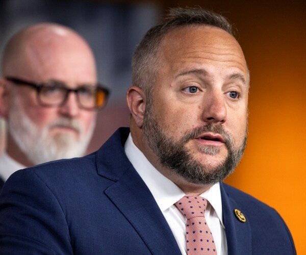 Représentant Russell Fry à Newsmax : GOP fort pour les mi-mandats