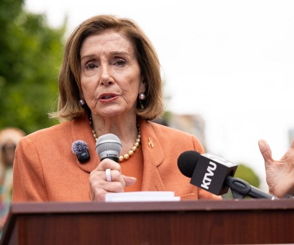Nancy Pelosi : les alliés de Biden auraient dû révéler leur déclin
