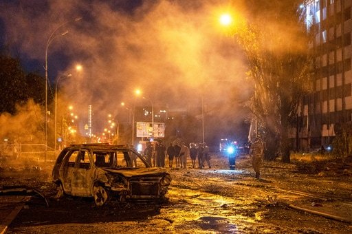 Les bombes planantes russes font 1 mort et des dizaines de blessés dans le sud de l'Ukraine