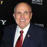Giuliani dit qu'il poursuivra Tucker Carlson pour l'interview de Hunter Biden