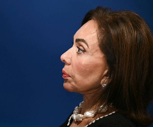 Blanche dit que Trump a le droit de licencier Pirro