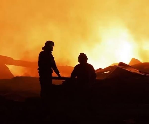 Un barrage russe dans la région de la capitale ukrainienne fait 17 morts