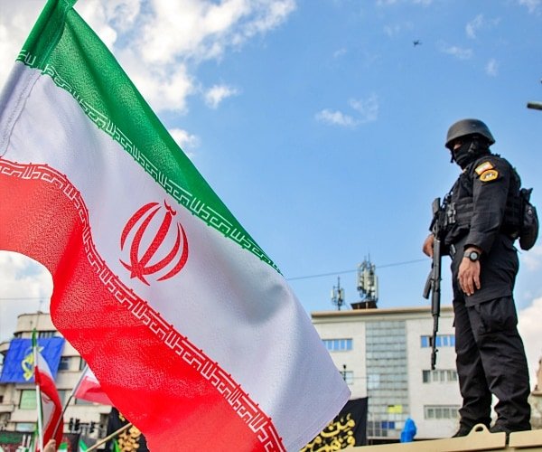 Wilkie et Phares à Newsmax : les États-Unis visent à faire tomber le régime iranien de l’intérieur