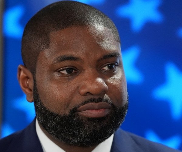 Byron Donalds place l'allègement fiscal au cœur de la campagne du gouverneur