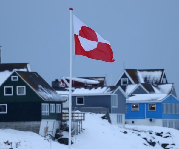 Le Groenland émet un avertissement après qu’une société pétrolière liée à Trump y ait déplacé des équipements de forage