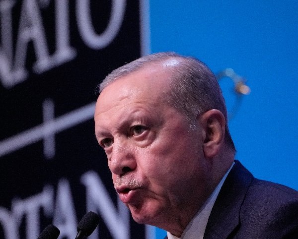 La Turquie, l’Arabie Saoudite et le Pakistan signent un accord de défense commune