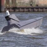 Des caméras de drones de la marine britannique envoient des signaux à la Chine