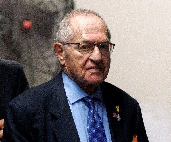 Dershowitz à Newsmax : accordez à Fauci l’immunité pour témoigner