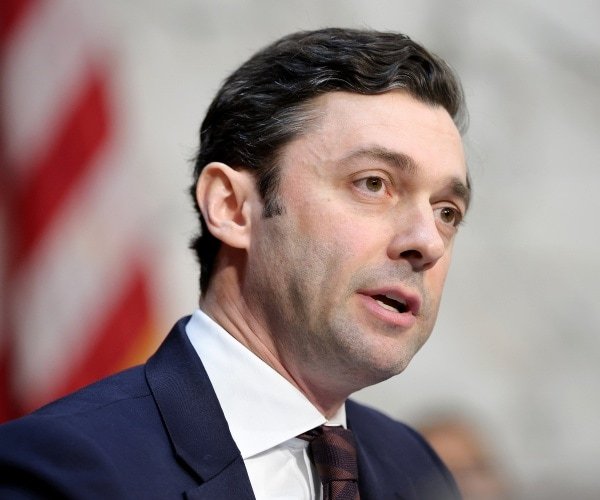Un éditeur juif déchire Ossoff à cause du record de vote en Israël