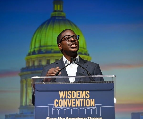 Sabato déplace la course du gouverneur du Wisconsin vers le parti démocrate