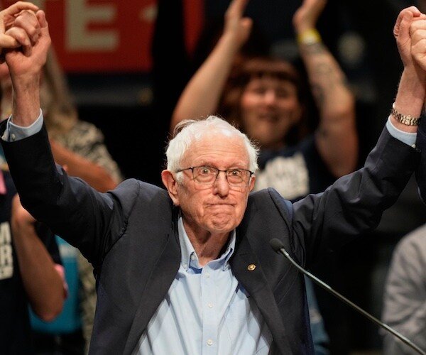 Bernie Sanders : Ne pas approuver Hong à la primaire du Wisconsin