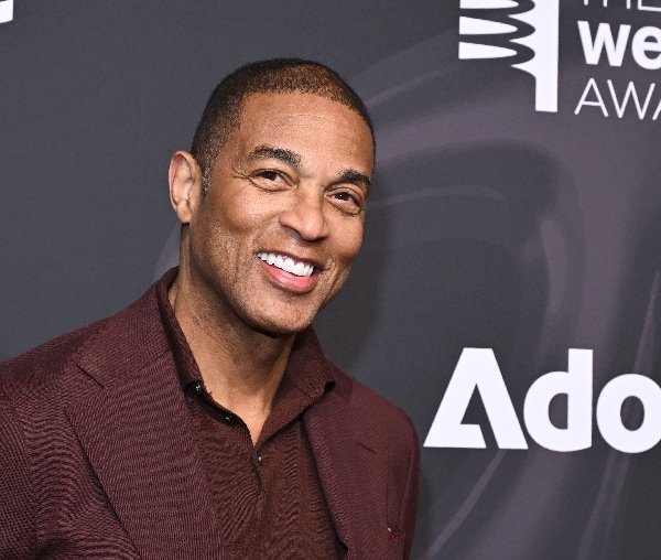 Don Lemon demande le rejet des accusations américaines et réclame des poursuites vindicatives