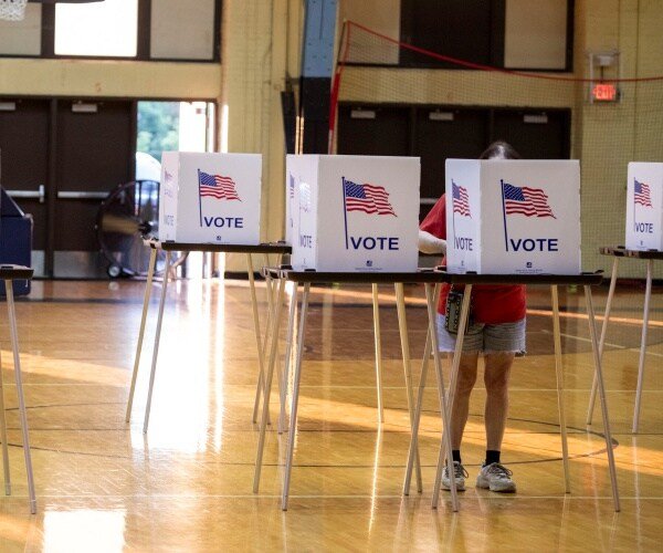 Le DOJ surveille les primaires du Michigan et cite la transparence