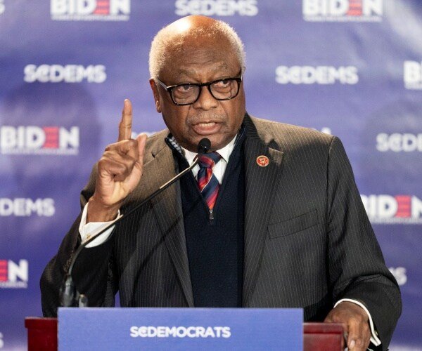 Clyburn appelle à élargir le nombre de la Cour suprême à 13