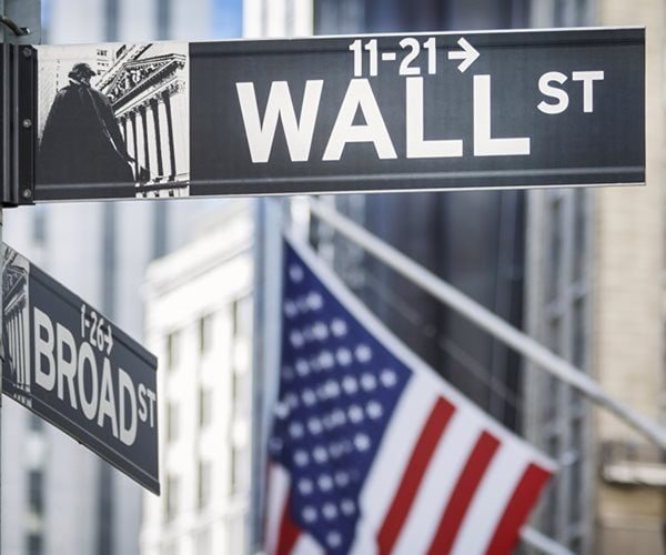 Le Dow et le S&P 500 clôturent sur des records de bénéfices liés à l'IA