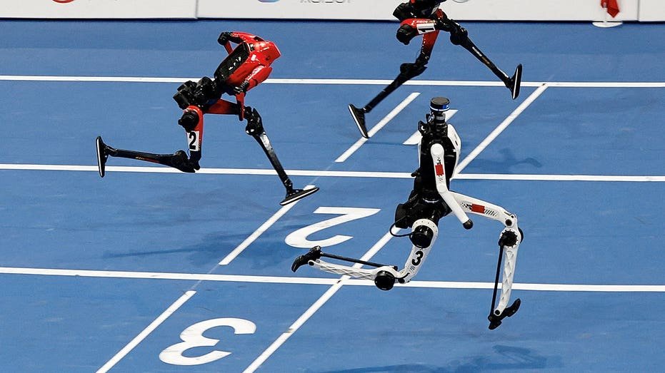 Un robot humanoïde dépasse le record d'Usain Bolt alors que la Chine prend de l'avance