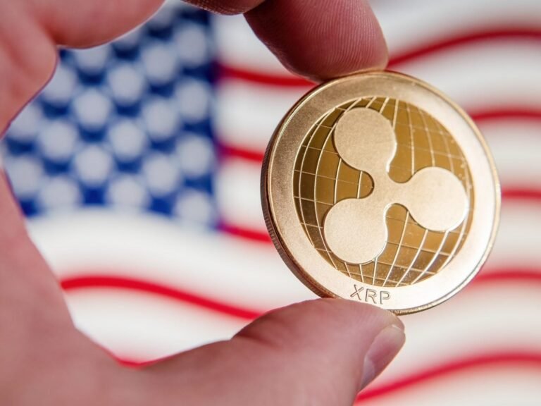 XRP se négocie à 1,41 $ avec des frais généraux de 1,43 $. Peut-il dépasser 1,50 $ avant que la Fed ne décide le 16 septembre ?