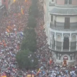 "Sauvez-nous de notre gouvernement traître" : des manifestations massives éclatent à Madrid contre la gestion par le régime socialiste de l'invasion de Ceuta