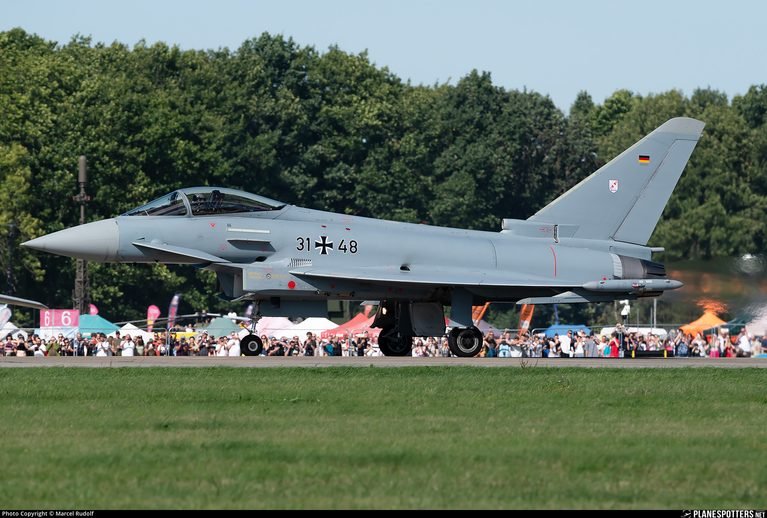 31-48-luftwaffe-german-air-force-eurofighter-ef-2000-typhoon_PlanespottersNet_1840626_363bf781a7_o