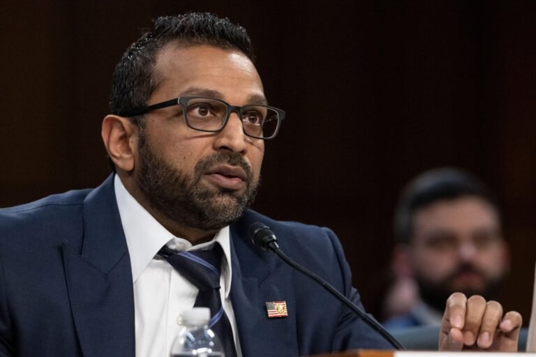 Le FBI arrête un homme de Los Angeles qui aurait menacé le président Trump et l'avocat Jay Sekulow