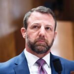 Un avion de la Garde côtière transportant le DHS Sec Markwayne Mullin effectue un atterrissage d'urgence