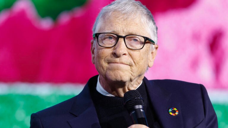 « De nombreux emplois disparaîtront à jamais » : Bill Gates affirme que l’IA pourrait effacer des carrières. Construisez un pare-feu financier avant que l’IA ne frappe