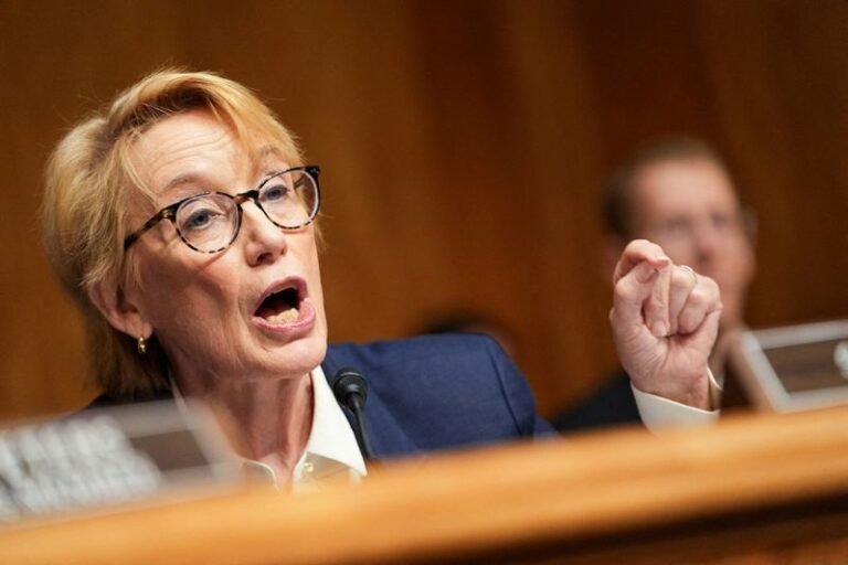 Le sénateur démocrate américain demande à Capital One des détails sur l'examen anti-blanchiment du compte Trump