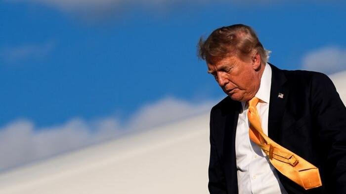 Le GOP parie sur Trumpapalooza pour défier l’histoire de mi-mandat