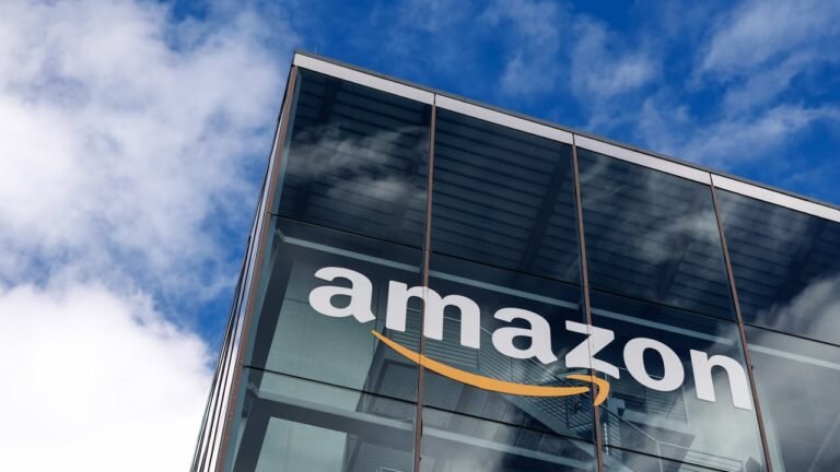 Amazon lève 4,25 milliards de livres sterling lors de sa première vente d'obligations en livres sterling pour l'IA