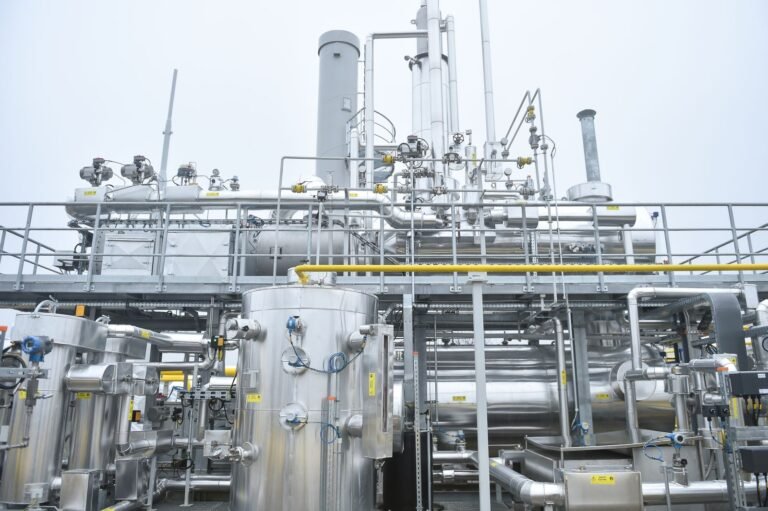 Les prix du gaz naturel augmentent en raison du temps plus chaud aux États-Unis et des attentes d’un stockage plus petit