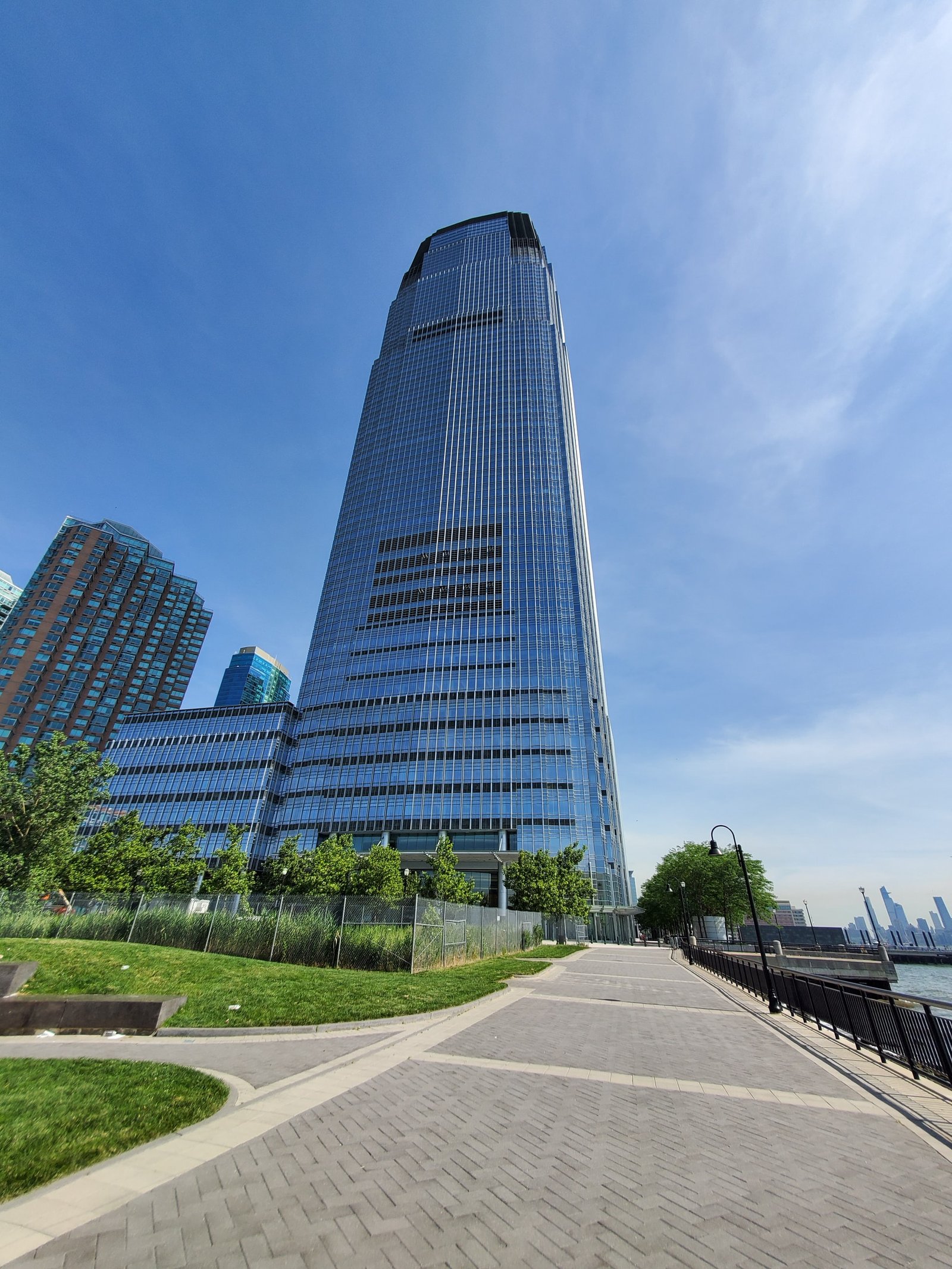 Goldman Sachs et BofA font un pari majeur sur le Stablecoin. Est-ce que ça vaut le coup d’être regardé ?