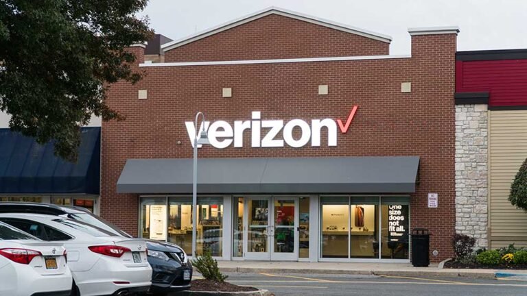 Corning Stock grimpe grâce à un accord de réseau Verizon de plusieurs milliards de dollars