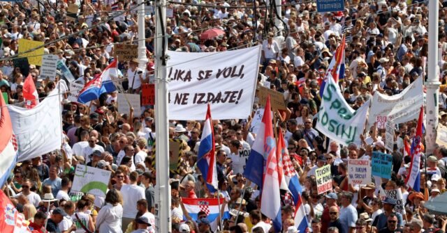 Des milliers de personnes se rassemblent en Croatie pour exiger le nettoyage urgent des tonnes de déchets toxiques de la ville