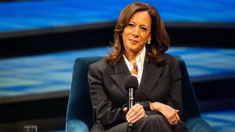 Harris garde la porte de 2028 ouverte alors qu'elle atteint la piste de la campagne à mi-parcours, avertit que « 28 n'aura pas d'importance » sans 2026