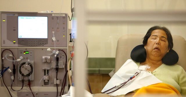 La médecine avant tout : un homme vit 9 mois avec un rein de porc en attendant un donneur humain