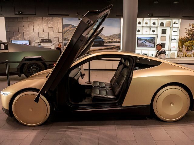 Tesla-Cybercab-640x480