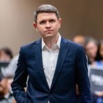 Talarico frappé par une allégation de « corruption flagrante » sur un salaire élevé d'une société de conseil, la campagne repousse