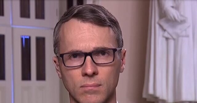 Walkinshaw : « Il est temps » de mettre fin à la guerre en Iran, « ne la voyez pas se terminer par une victoire ou un bon résultat »