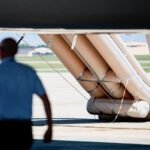 Un glissement d’urgence suscite des questions sur la nouvelle Air Force One de Trump avant que le président ne révèle pourquoi